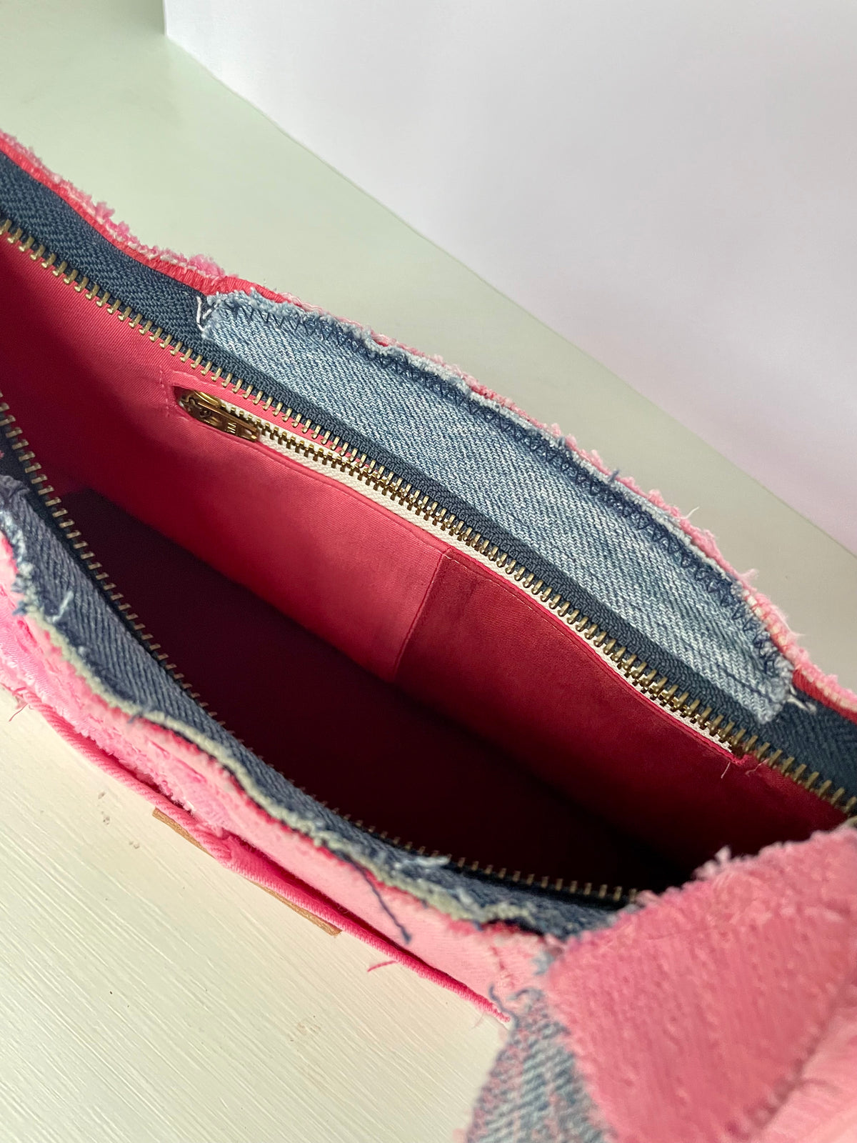 Baguette Bag Pink denim